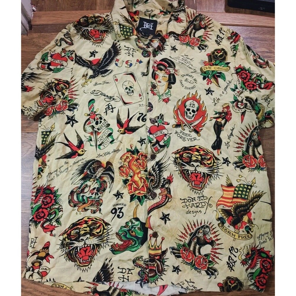 VTG Y2K ED HARDY Button Down Shirt Tattoo All Over Print Hawaiian Mens Large
